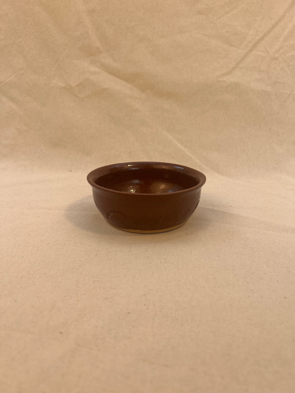 carved plant pot image 3