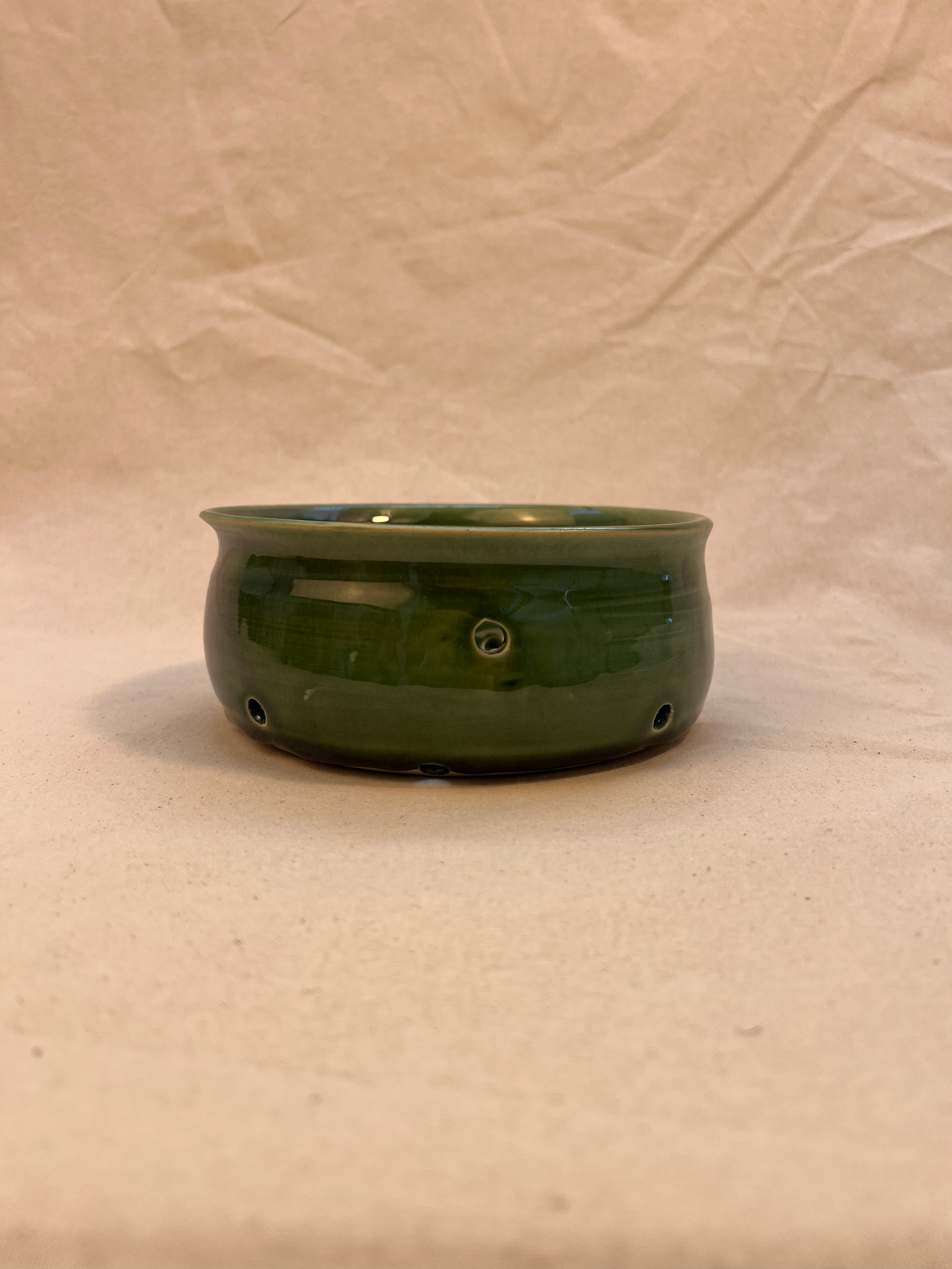 plant pot ~ colander image 2